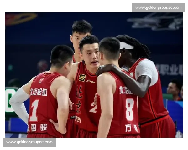 辽宁对决新疆比赛录像回顾攻防博弈与关键时刻全解析战术走向深度剖析