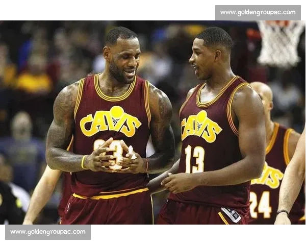 骑士vs猛龙第四战激战回顾核心对决走势全面解析胜负关键球星表现与战术博弈